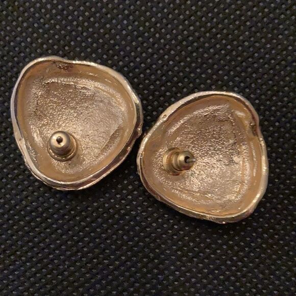 6 pair of beautiful gold colored bohemian earrings EUC - Picture 10 of 13